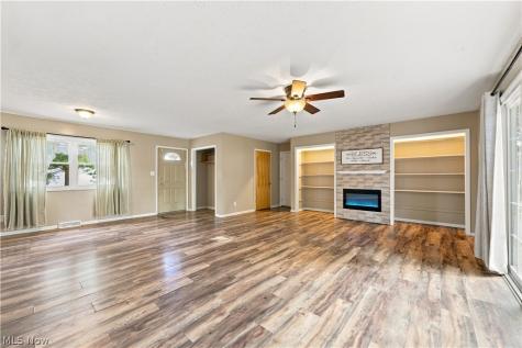 540 Bird Street Wadsworth OH 44281