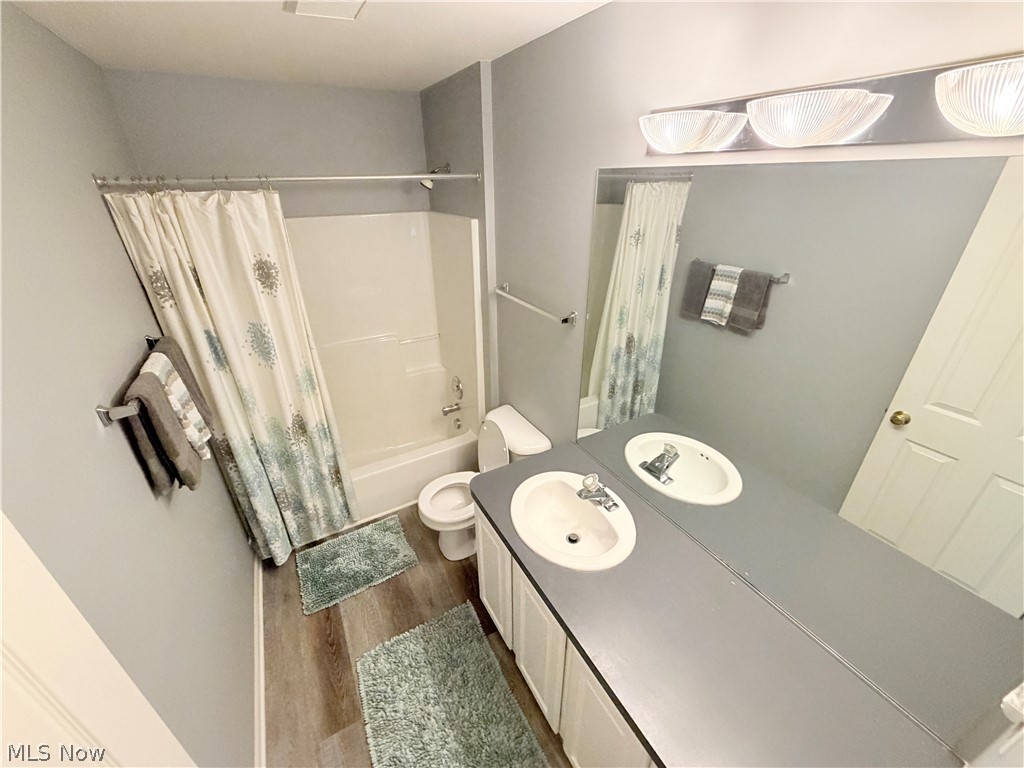 3676 Truxton Place Avon OH 44011