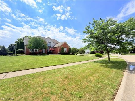 3676 Truxton Place Avon OH 44011
