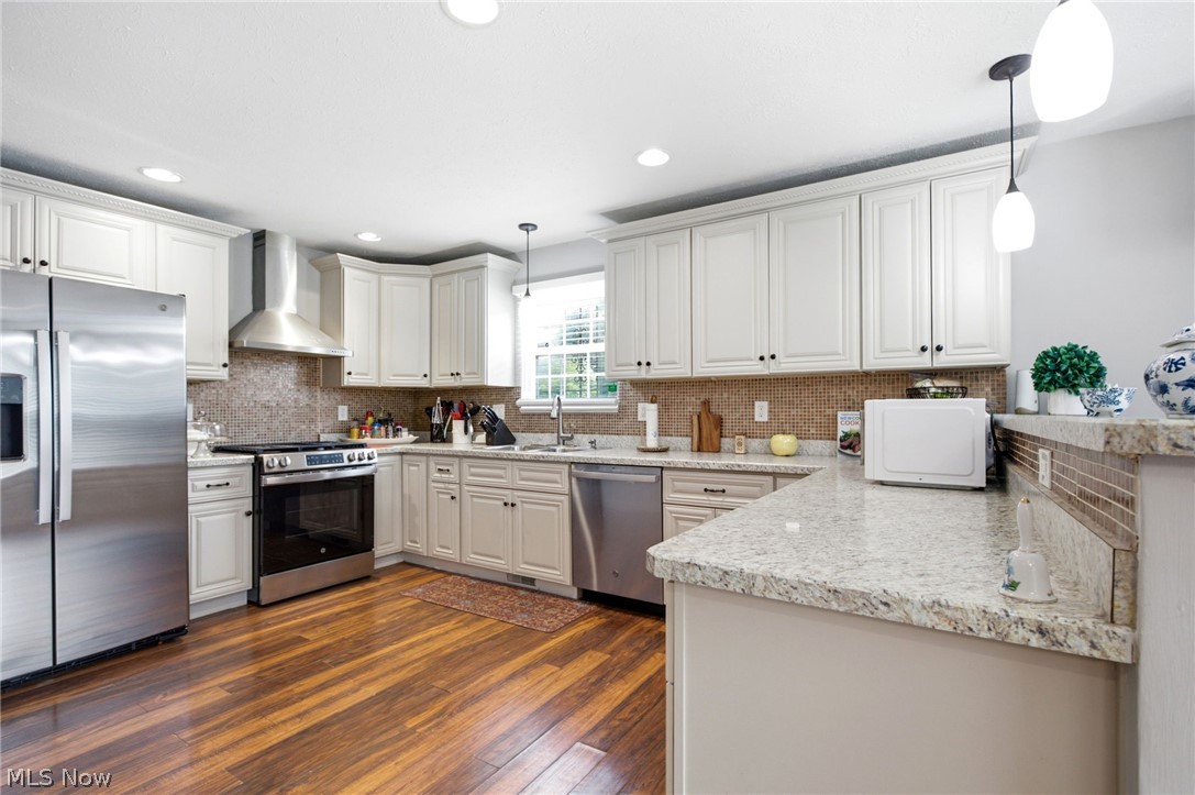 1544 E 86th Street Cleveland OH 44106