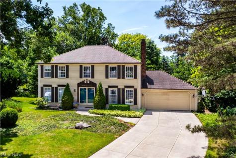 18273 Mallard Circle Strongsville OH 44136