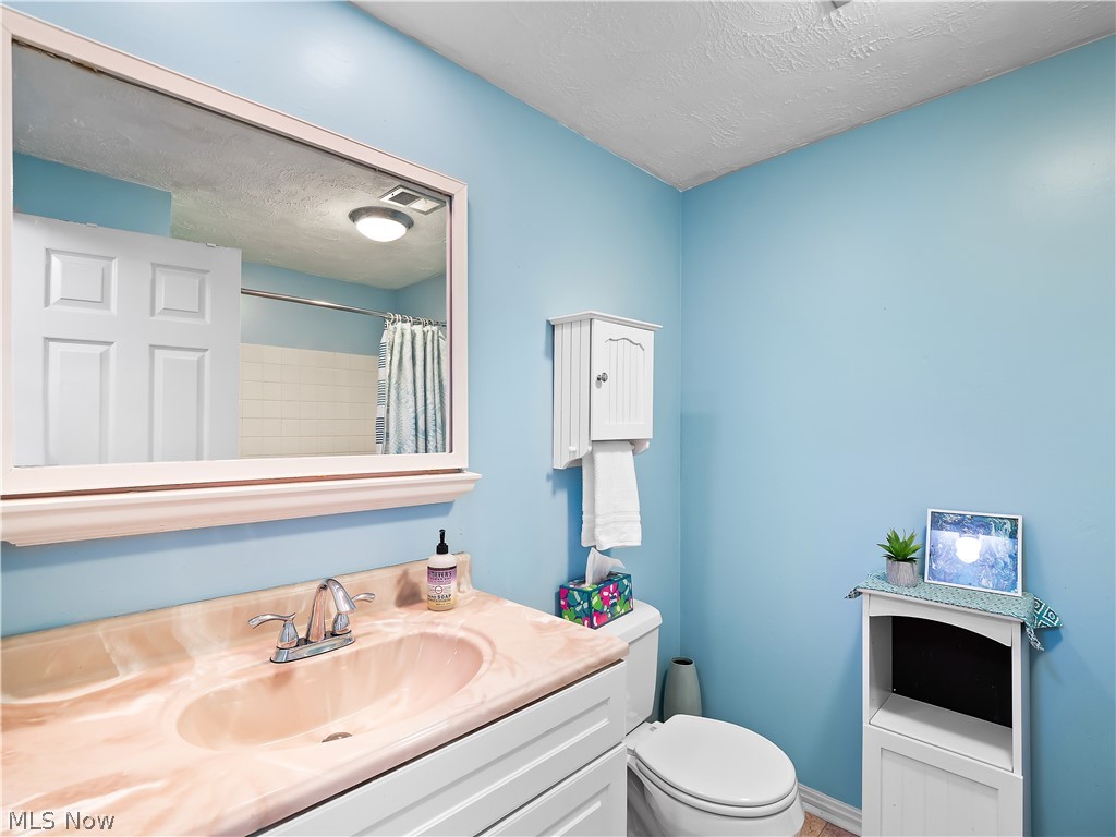 18273 Mallard Circle Strongsville OH 44136