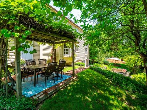 18273 Mallard Circle Strongsville OH 44136
