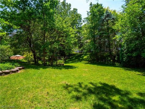 18273 Mallard Circle Strongsville OH 44136