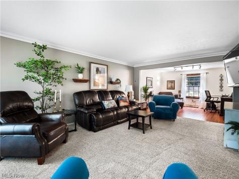 18273 Mallard Circle Strongsville OH 44136