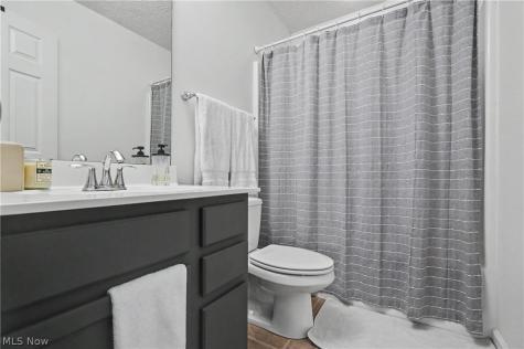 4118 Pembroke Drive Kent OH 44240