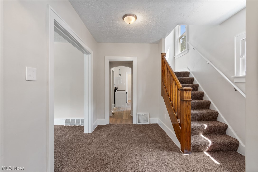 1061 Emma Avenue Akron OH 44302