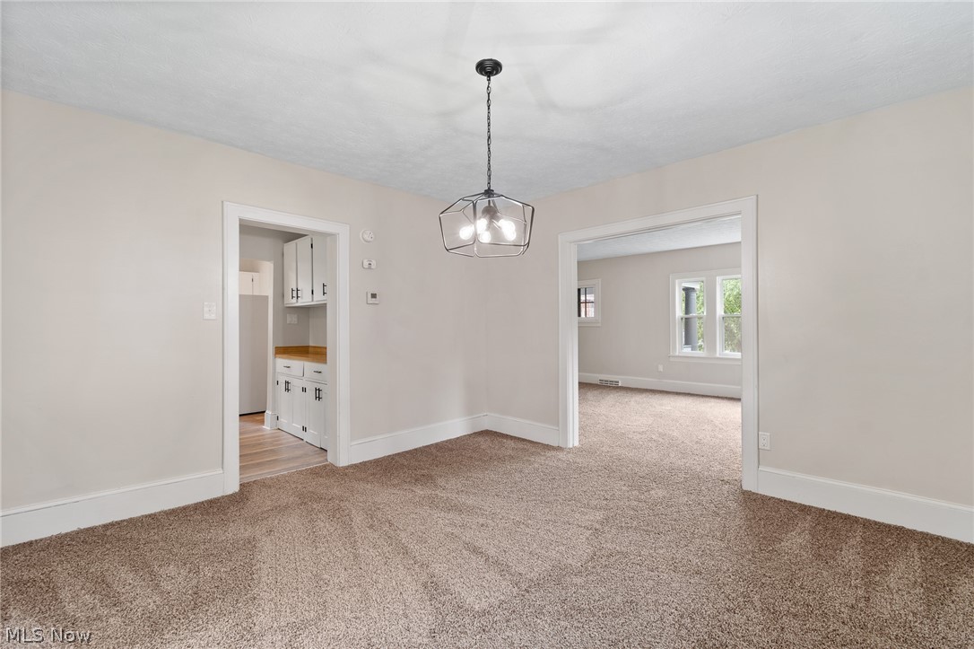 1061 Emma Avenue Akron OH 44302