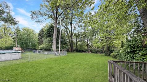 16901 W Park Road Cleveland OH 44111