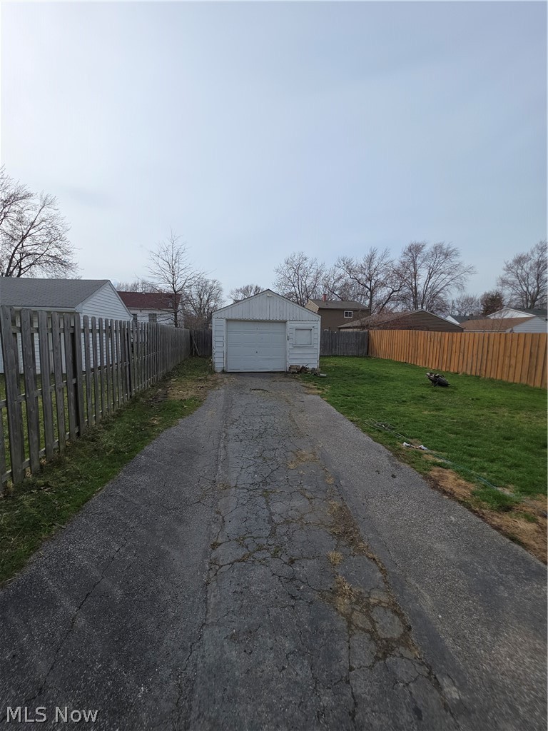 1334 E 346th Street Eastlake OH 44095