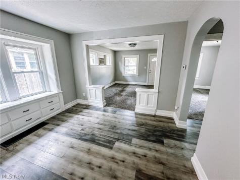 1203 Atwood Avenue Akron OH 44301
