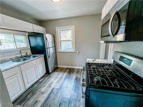 1203 Atwood Avenue Akron OH 44301