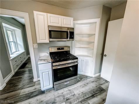 1203 Atwood Avenue Akron OH 44301