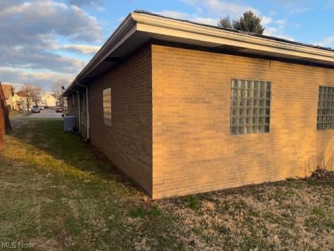 333 Woodlawn Road Steubenville OH 43952