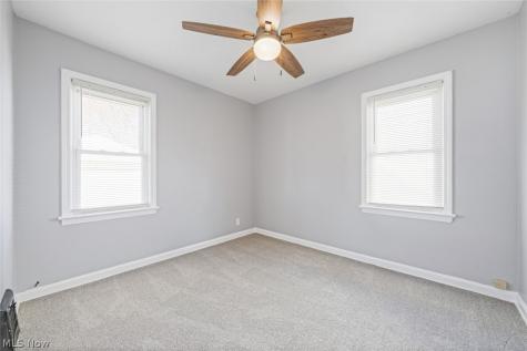 1206 Lander Road Mayfield Heights OH 44124