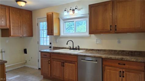 1995 Hathaway Drive Brunswick OH 44212