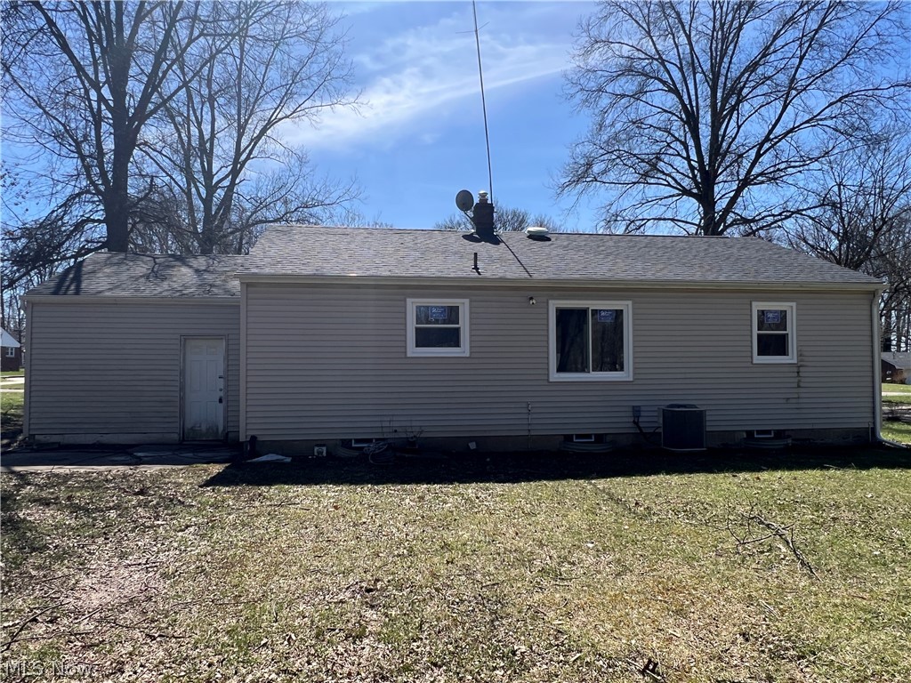 148 Island Drive Poland OH 44514