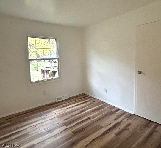 3231 Williamsburg Street NW Warren OH 44485
