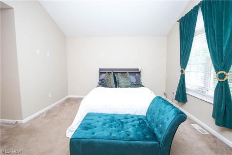 2611 Canvasback Circle Akron OH 44319