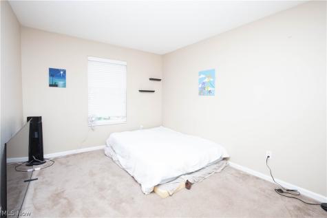 2611 Canvasback Circle Akron OH 44319