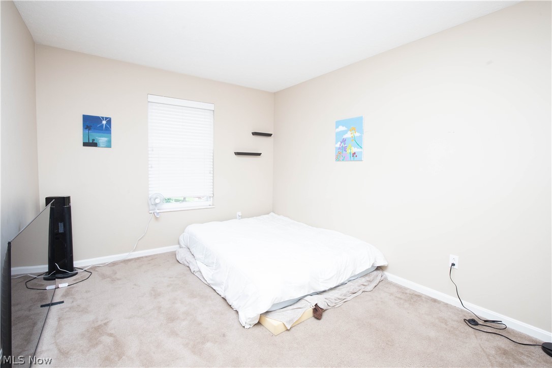 2611 Canvasback Circle Akron OH 44319