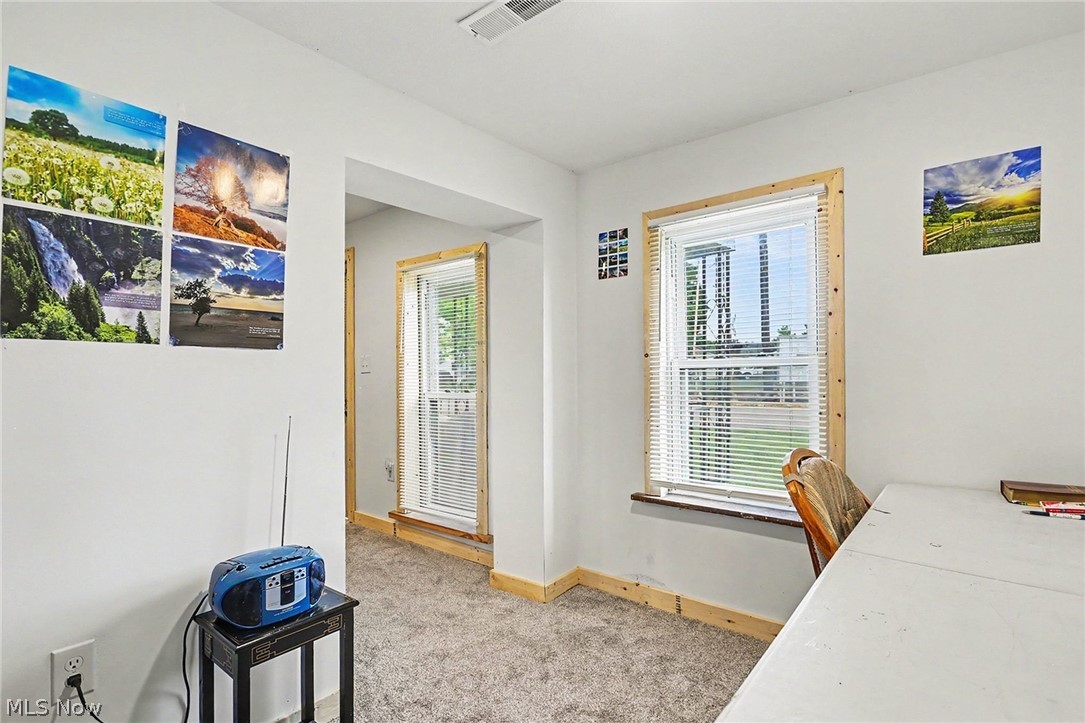 57 W 1st Street Frazeysburg OH 43822