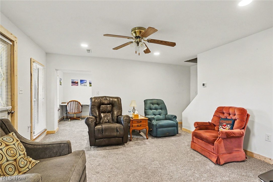 57 W 1st Street Frazeysburg OH 43822