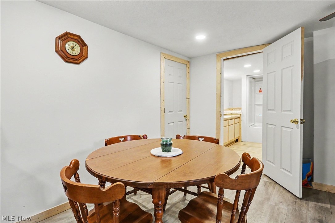 57 W 1st Street Frazeysburg OH 43822