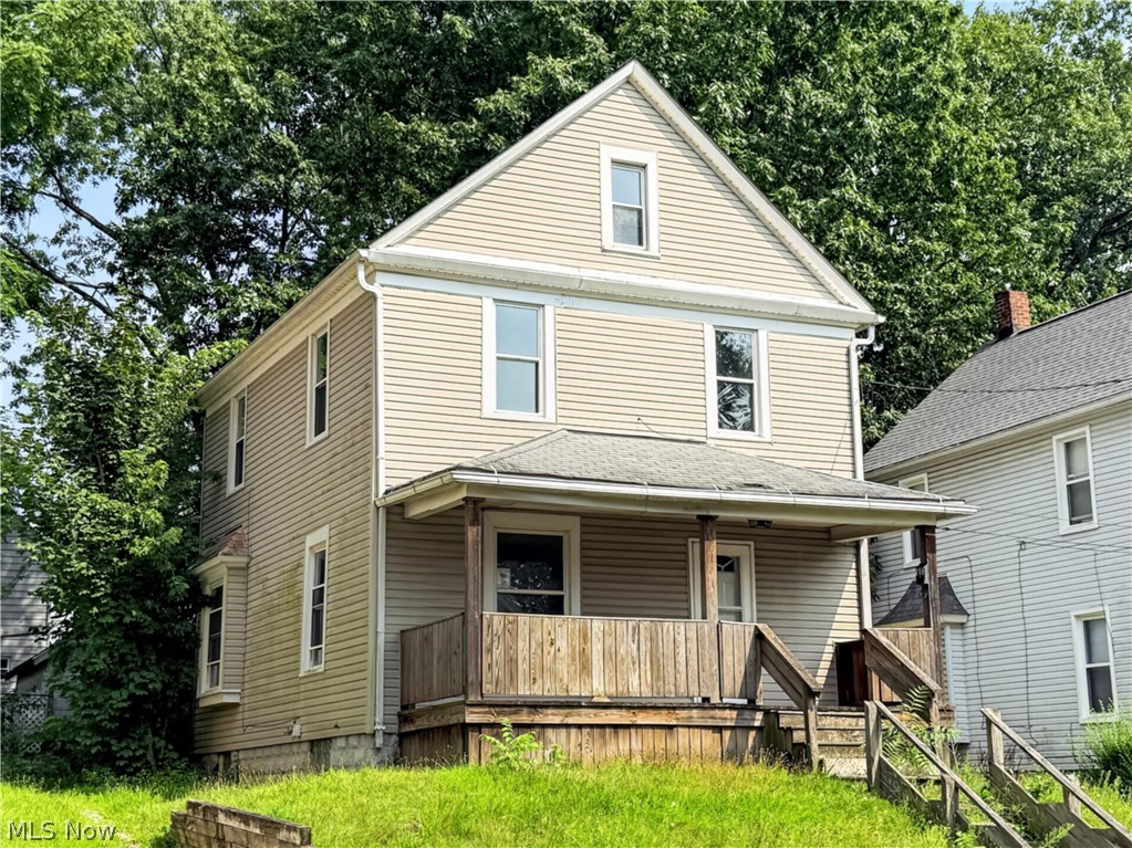 513 Rentschler Street Akron OH 44304