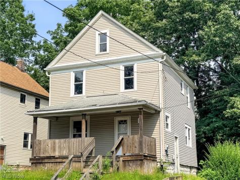 513 Rentschler Street Akron OH 44304