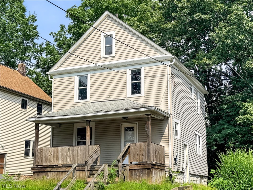 513 Rentschler Street Akron OH 44304