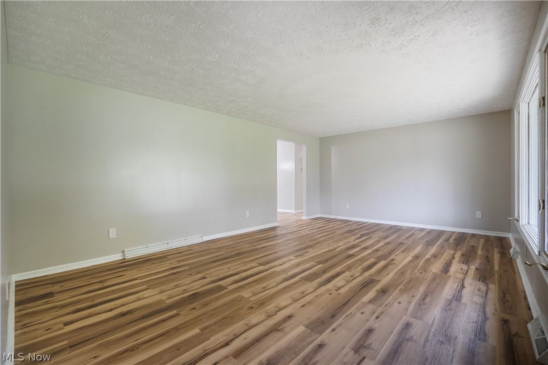 1333 Clarence Street NW Uniontown OH 44685