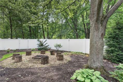 25643 Rustic Lane Westlake OH 44145