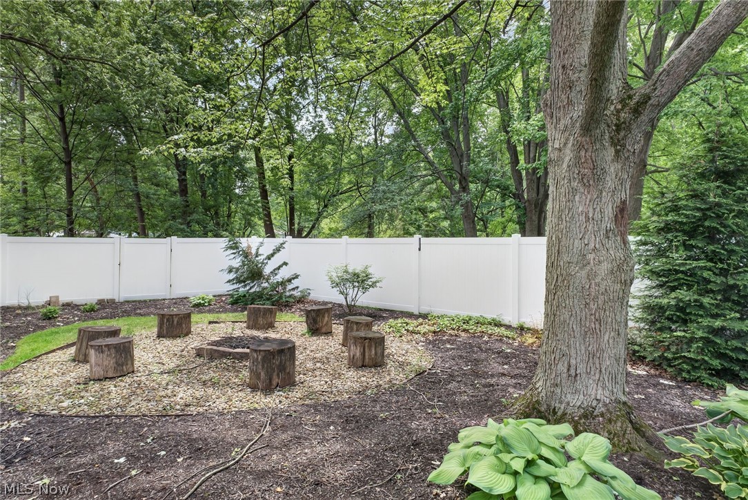 25643 Rustic Lane Westlake OH 44145