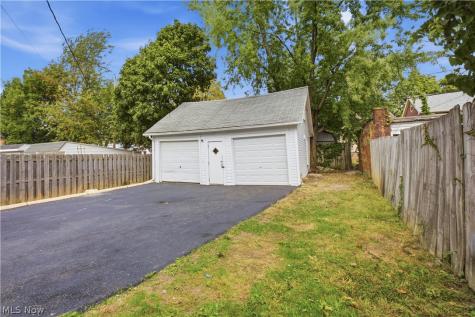 11308 Dale Avenue Cleveland OH 44111