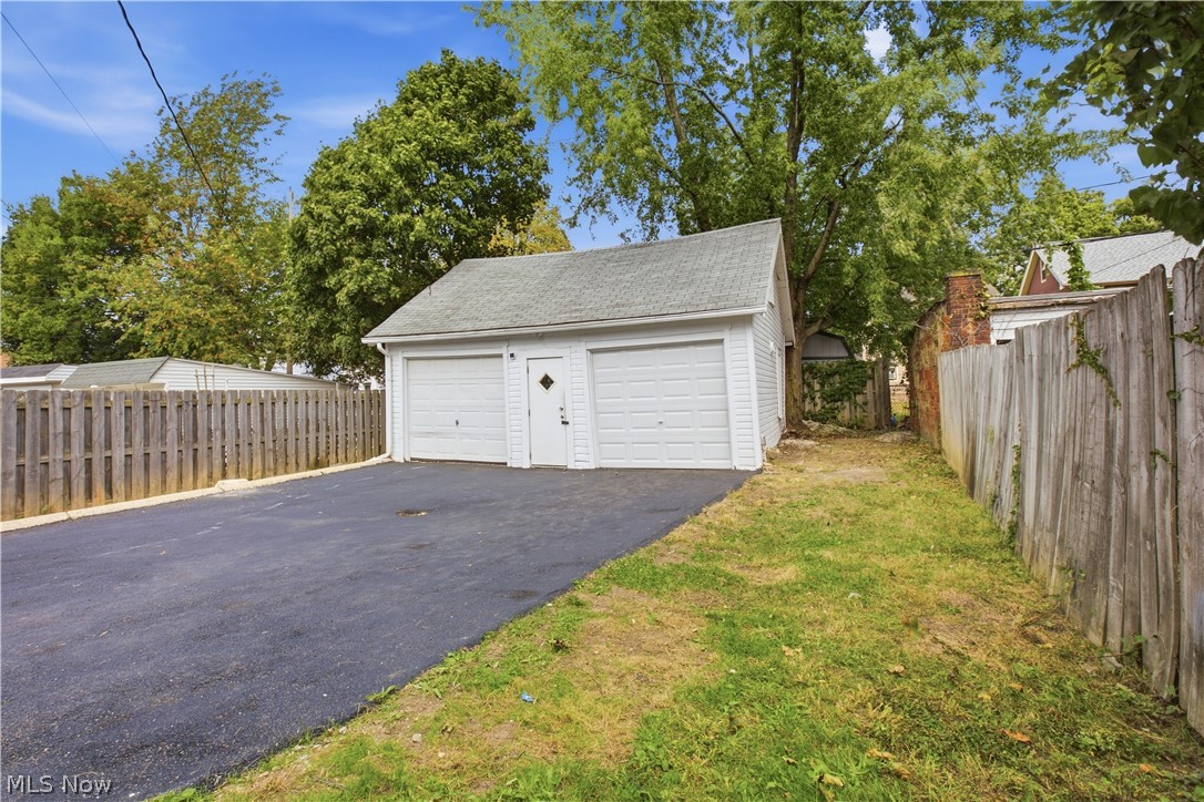 11308 Dale Avenue Cleveland OH 44111