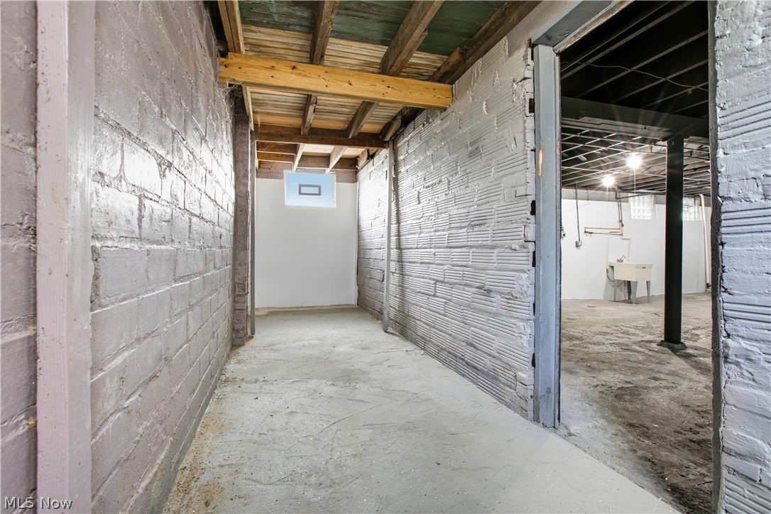 11308 Dale Avenue Cleveland OH 44111