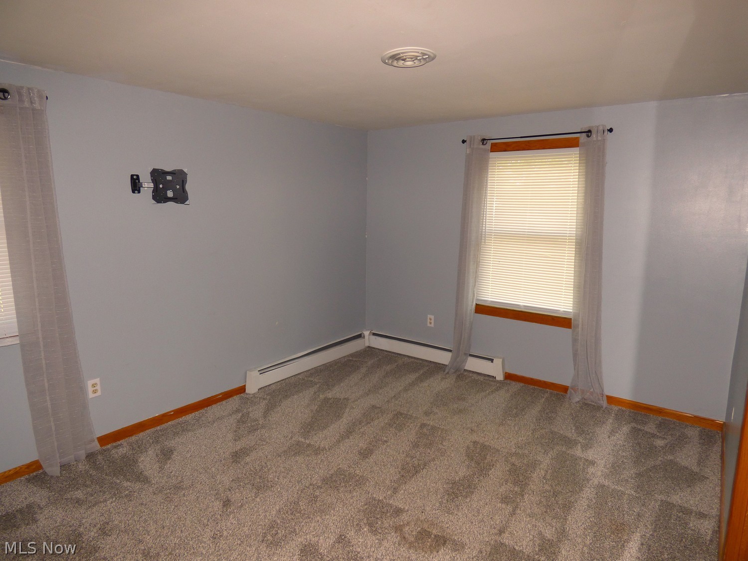 8524 Sleepy Hollow Drive NE Howland OH 44484