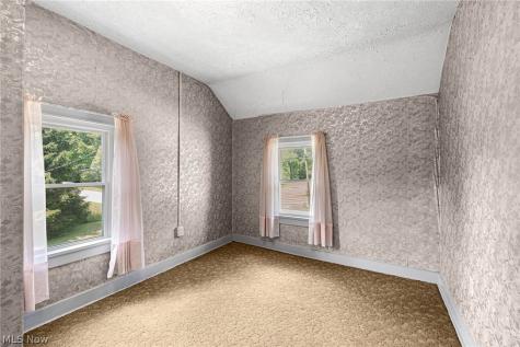 114 W Oak Street West Salem OH 44287