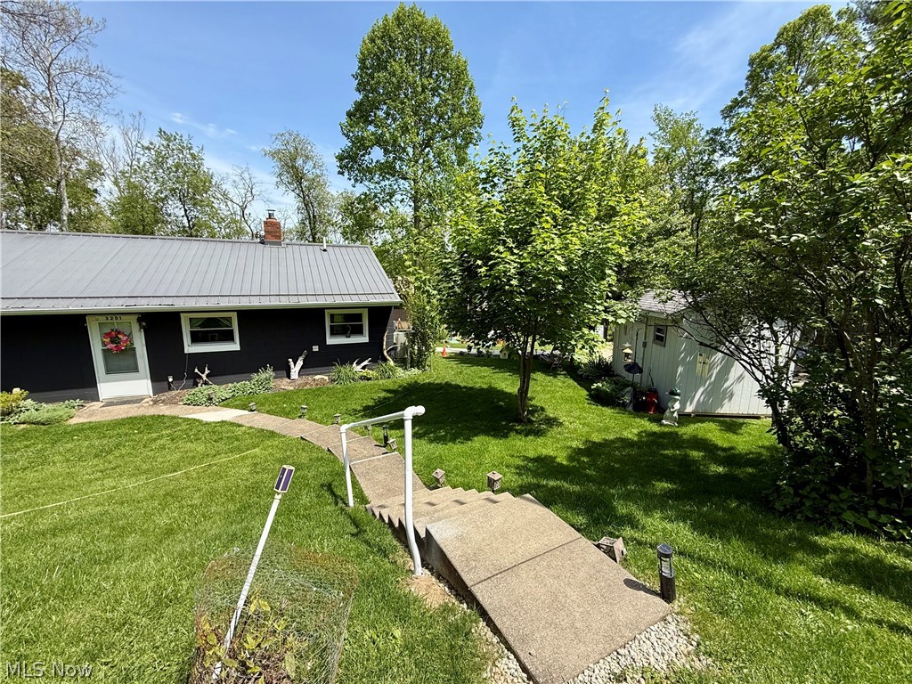 3201 Parkland Drive SW Carrollton OH 44615