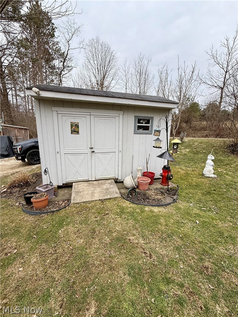 3201 Parkland Drive SW Carrollton OH 44615
