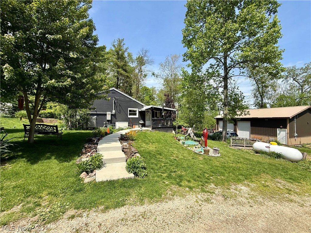 3201 Parkland Drive SW Carrollton OH 44615