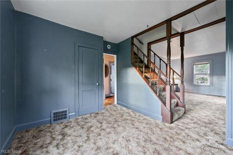 5241 Crestlawn Drive SE East Canton OH 44730