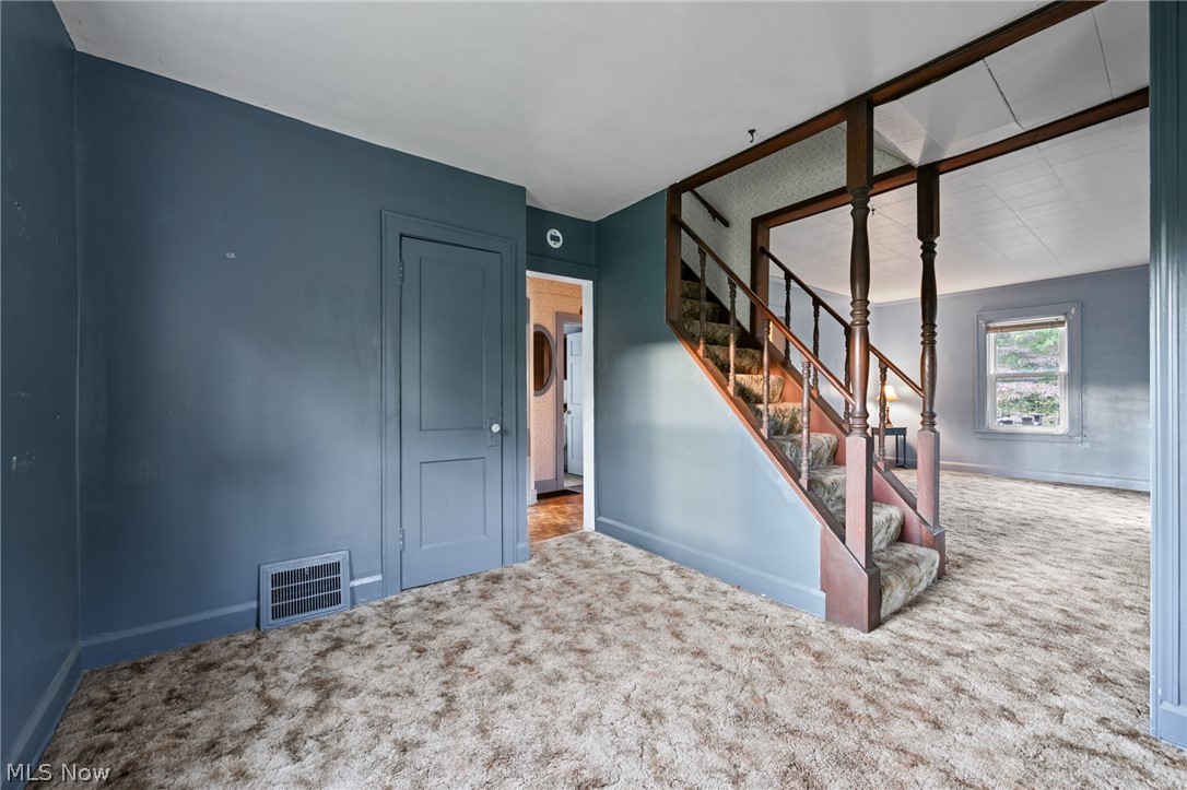 5241 Crestlawn Drive SE East Canton OH 44730