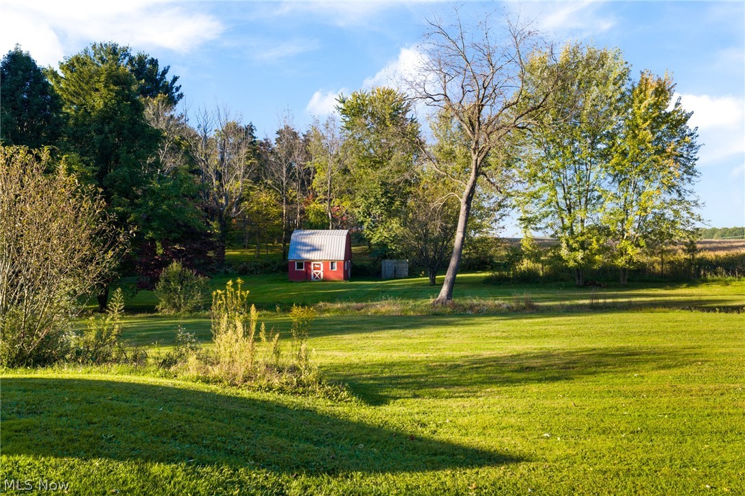 5241 Crestlawn Drive SE East Canton OH 44730