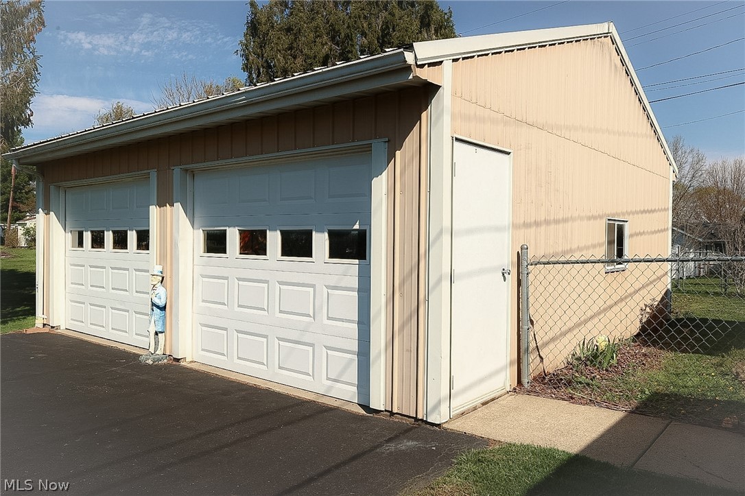335 Walker Drive Zanesville OH 43701