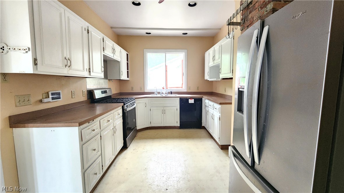 1444 Dill Road South Euclid OH 44121