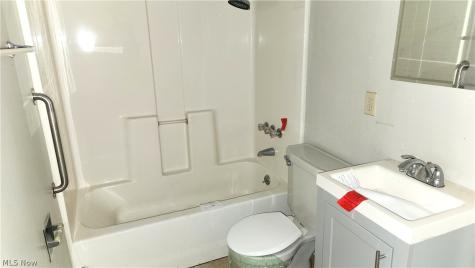 1444 Dill Road South Euclid OH 44121