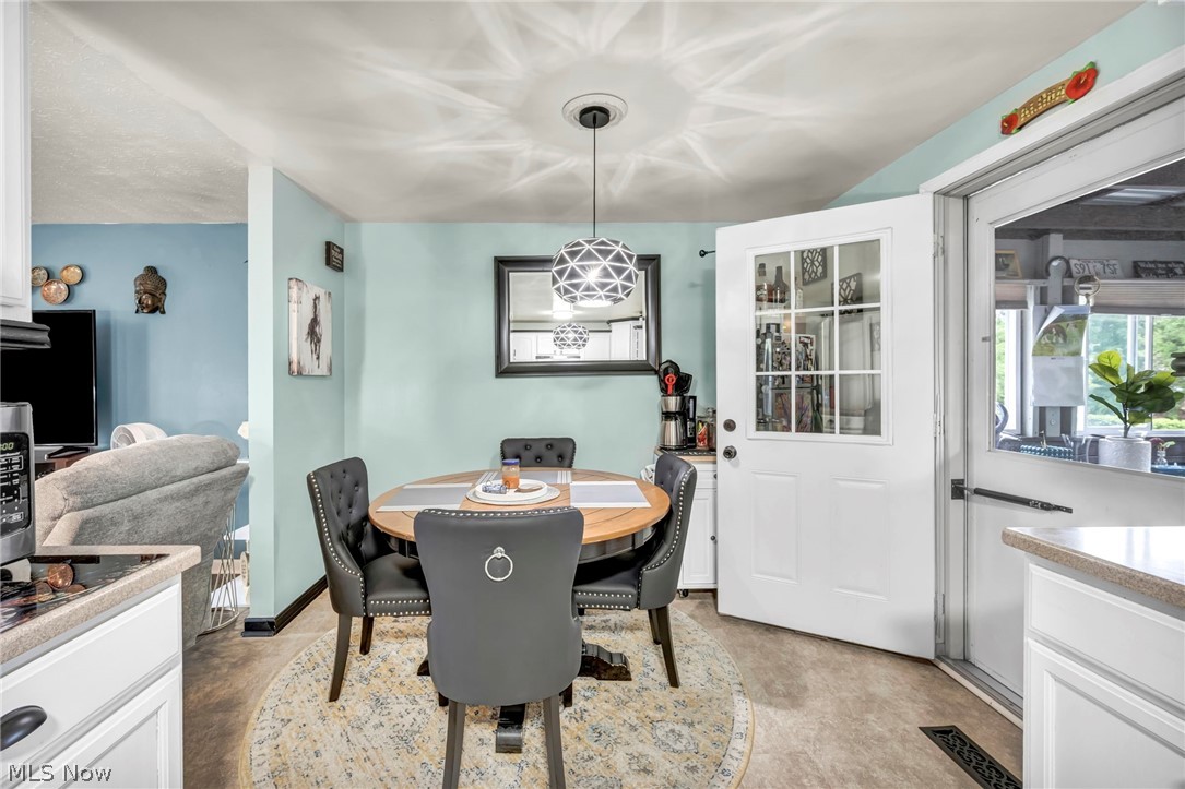 4885 Lynncrest Street SW Canton OH 44706