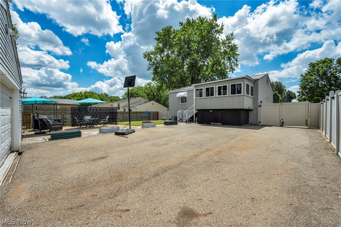 4885 Lynncrest Street SW Canton OH 44706